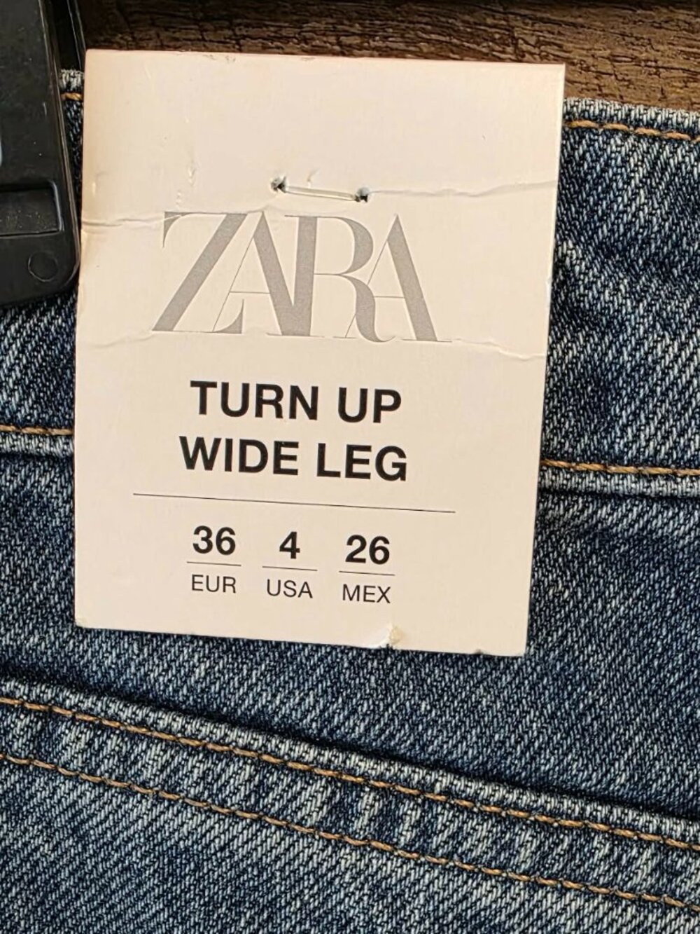 Zara Mid-Rise Turn Up Wide Leg Denim BNWT - Picture 4 of 6